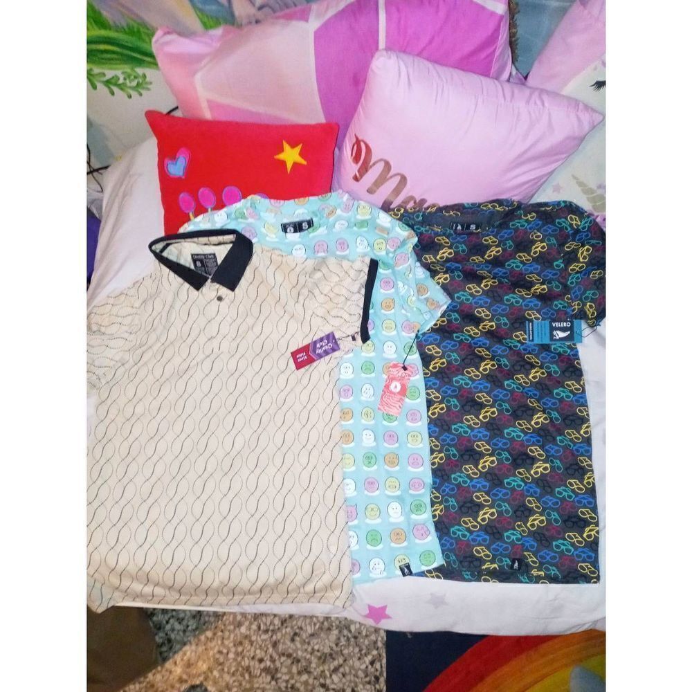 Men's small top bundle - Picture 2 of 6